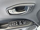 Jeep Compass S 4xe 1,3T 177kW*REZERVACE! - náhled 31