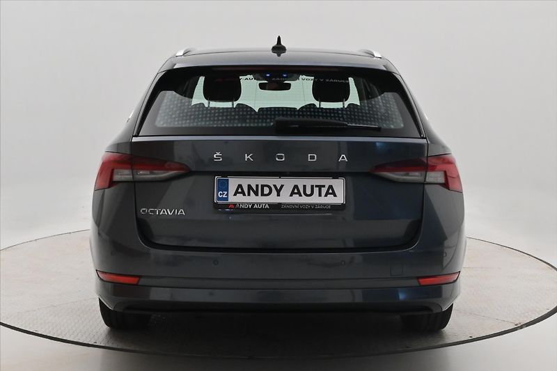 Škoda Octavia 2,0 TDI 110 KW DSG STYLE Záruk - fotka 6 z 31