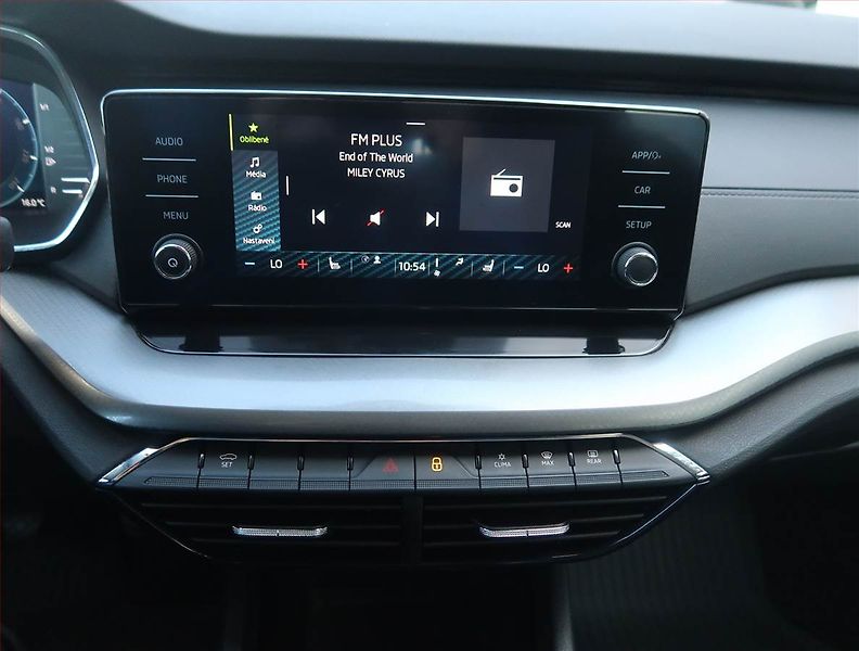 Škoda Octavia (2021) 2.0 TDI, Serv.kniha, Tempomat - fotka 12 z 14