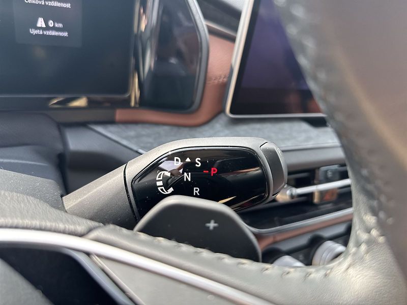 Škoda Kodiaq (2025) 1.5 TSI iV DSG Exclusive Selec - fotka 11 z 36