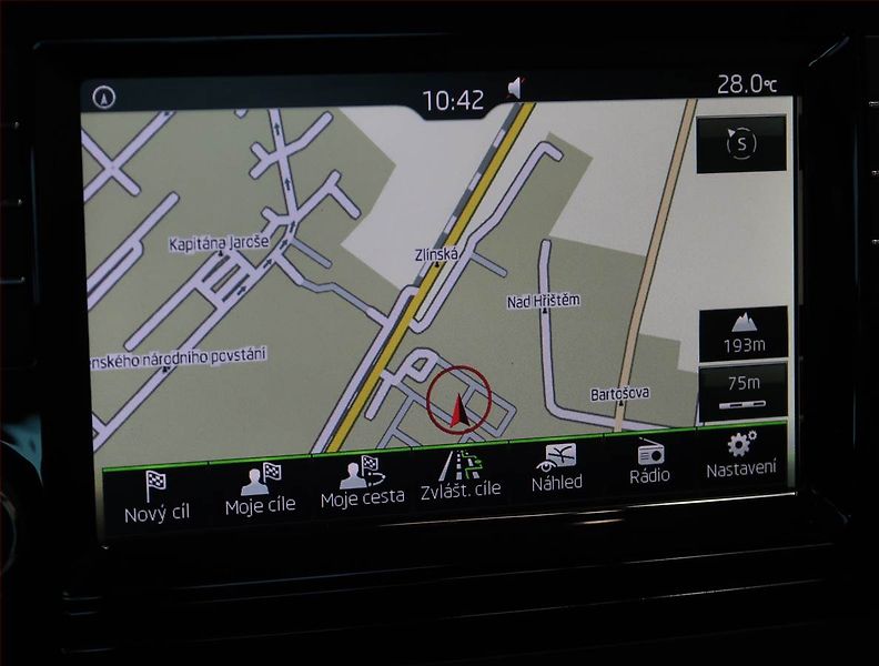 Škoda Rapid (2016) Spaceback 1.4 TSI, Automat - fotka 18 z 22
