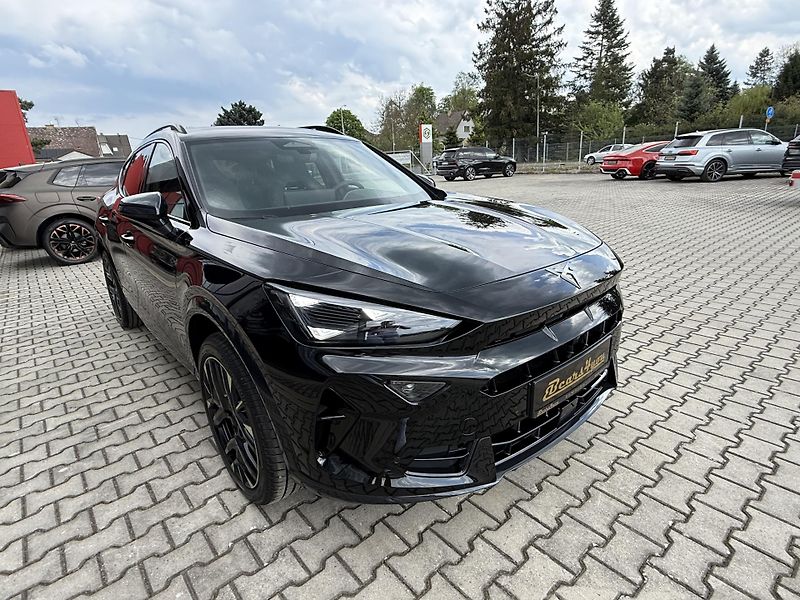 Cupra Formentor (2026) 2.0TDI TRIBE 150k DSG ZÁRUKA 5 - fotka 12 z 45