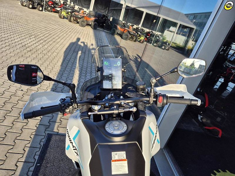 CFMOTO (2026) 1000 MT-X ADVENTURE - fotka 43 z 43