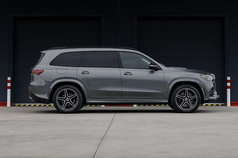 Mercedes-Benz GLS (2019) GLS 400d 4Matic AMG Line - fotka 22 z 63