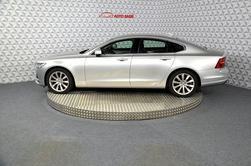 Volvo S90 (2018) D3 - fotka 8 z 18