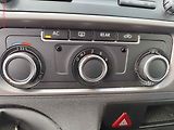 Volkswagen Multivan (2012) 2.0TDi, AC, TZ, park.asist - náhled 16