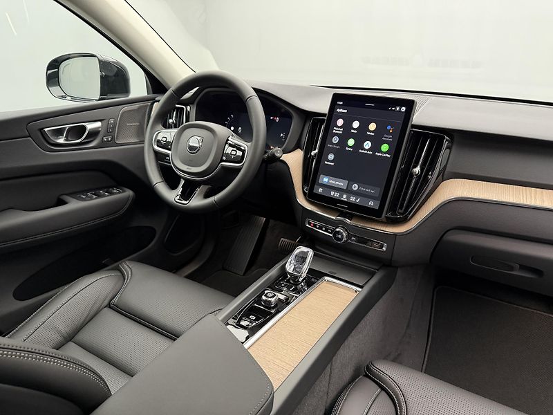 Volvo XC60 (2026) B5 AWD AUT BRIGHT PLUS - fotka 24 z 30