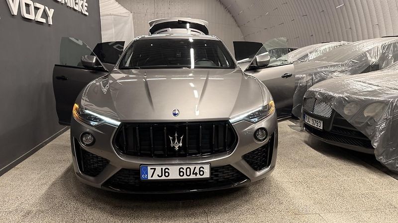 Maserati Levante (2021) 3.0T GandSport,350 PS, - fotka 15 z 27