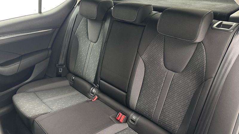 Škoda Octavia 2.0 TDI DSG Style - fotka 16 z 28