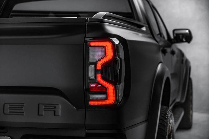Ford Ranger RAPTOR, PPF, roleta, tažné 3,5 - fotka 10 z 24