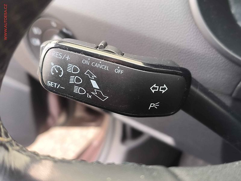 Škoda Octavia (2013) 1.8 TSi, Elegance, bixen, TZ - fotka 16 z 21