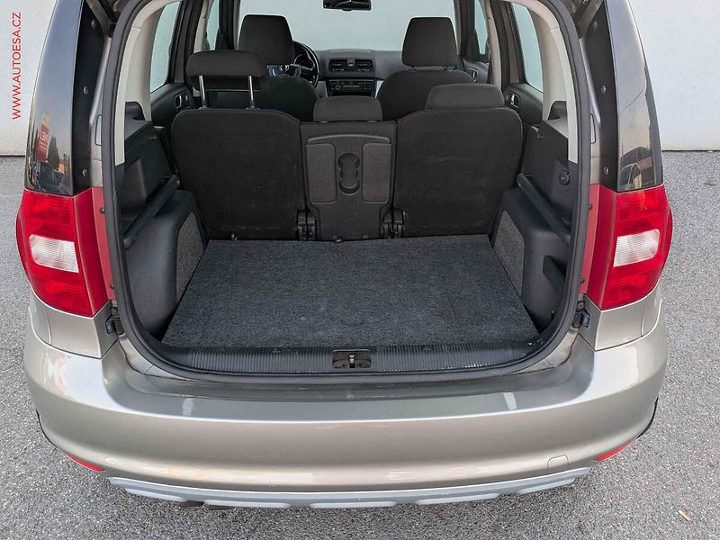 Škoda Yeti (2009) 2.0 TDi, ČR, Klima - fotka 7 z 14