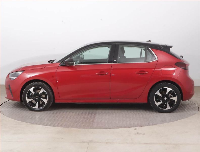 Opel Corsa (2021) 50 kWh, SoH 90%, Automat - fotka 3 z 18