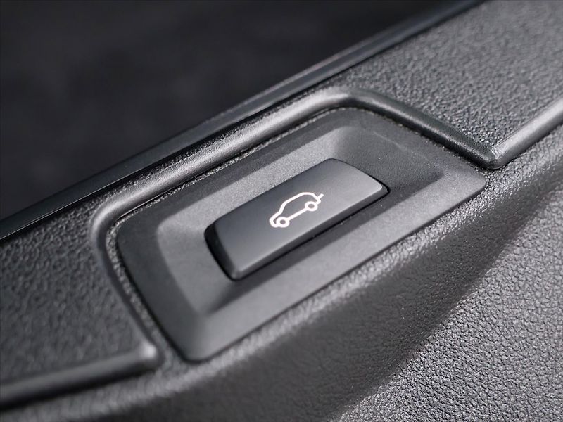 BMW X5 3,0 Xdrive40d AT Pano DPH - fotka 11 z 54