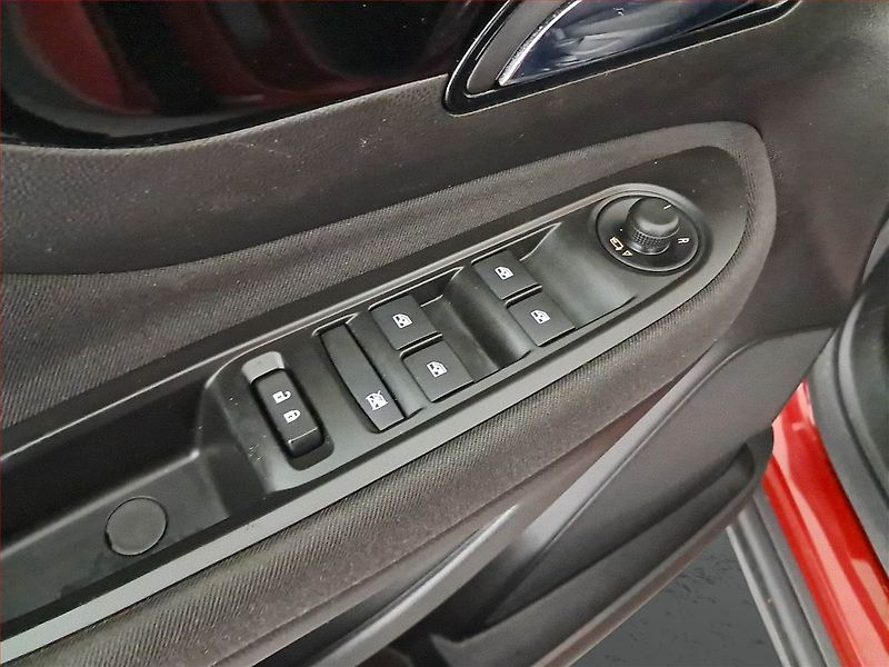 Opel Mokka (2018) 1.6, Serv.kniha, Tempomat - fotka 15 z 16