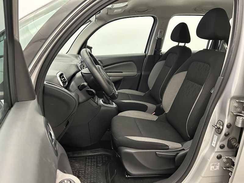 Citroën C3 Picasso 1.4 VTi Exclusive - fotka 7 z 21