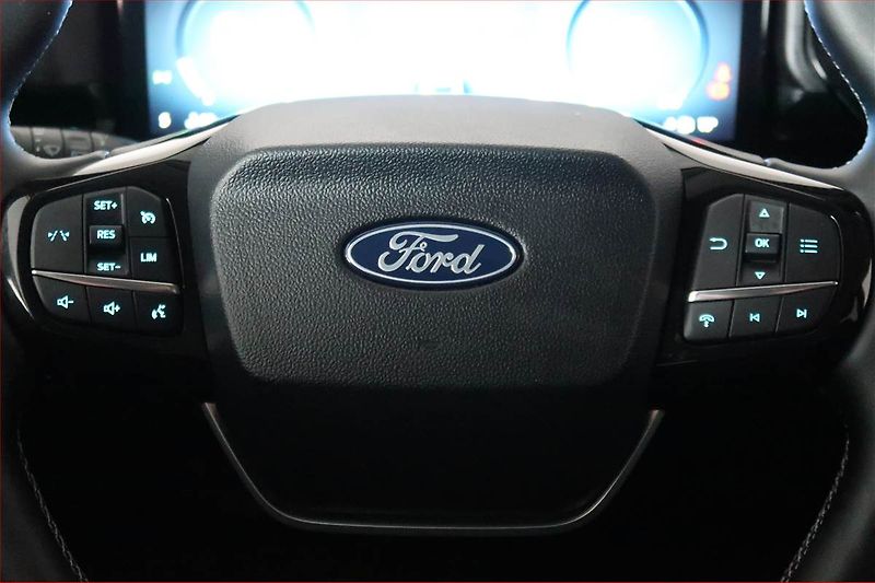 Ford Puma (2024) Titanium 1.0 EcoBoost mHEV - fotka 17 z 19