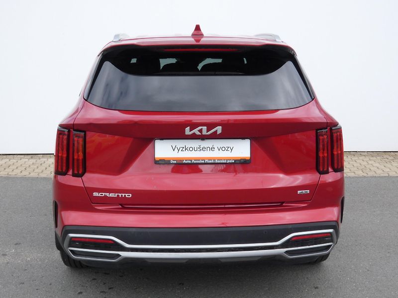 Kia Sorento (2023) Exclusive 2,2 CRDi 4x4 - fotka 15 z 30