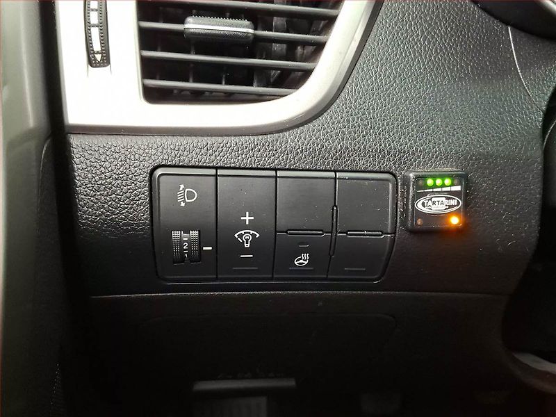 Hyundai i30 (2016) 1.6 MPI, LPG, Tempomat - fotka 15 z 16