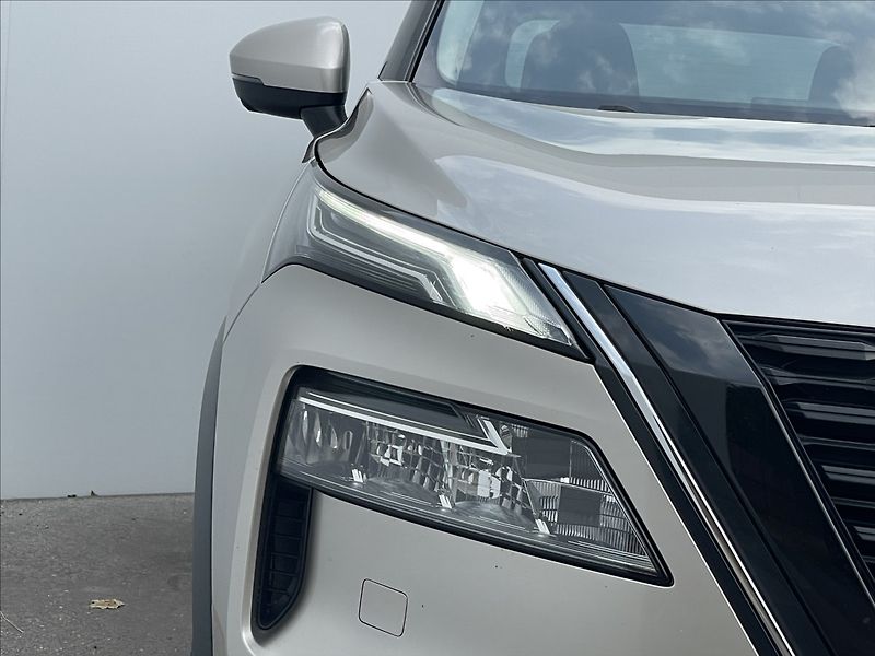 Nissan X-Trail 1,5 e-POWER e-FORCE AWD TEKNA+ - fotka 21 z 24