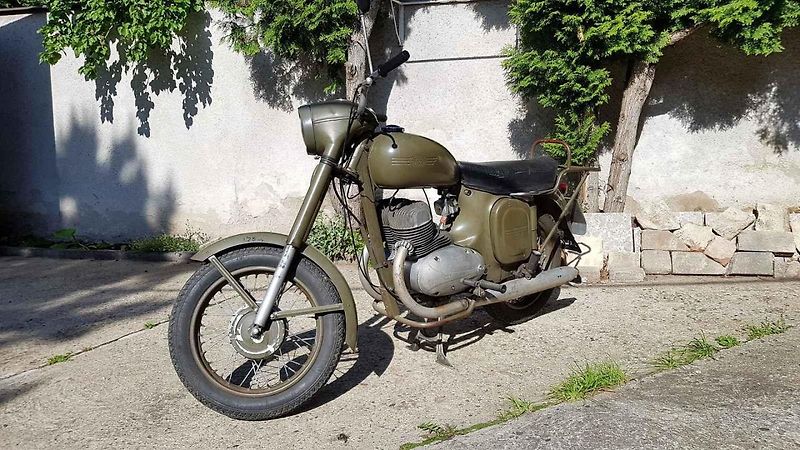 Vojenská Jawa 350