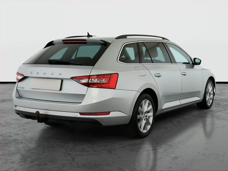 Škoda Superb (2020) 2.0 TDI, Serv.kniha, Tempomat - fotka 5 z 17