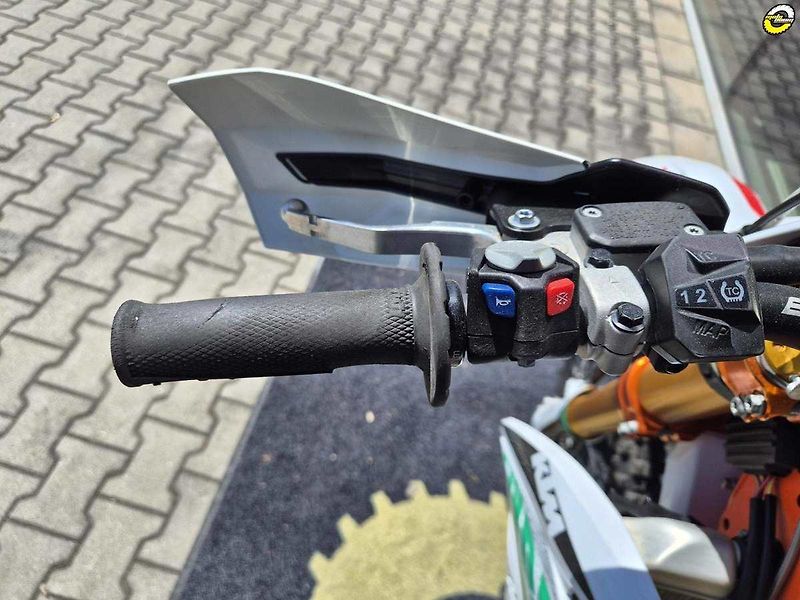 KTM (2021) 450 EXC-F SIX DAYS - fotka 19 z 22