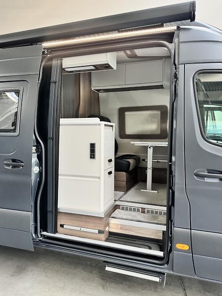 Kabe Travel Master VAN (2025) Abisko Van 690 LB 4x4  - fotka 20 z 40