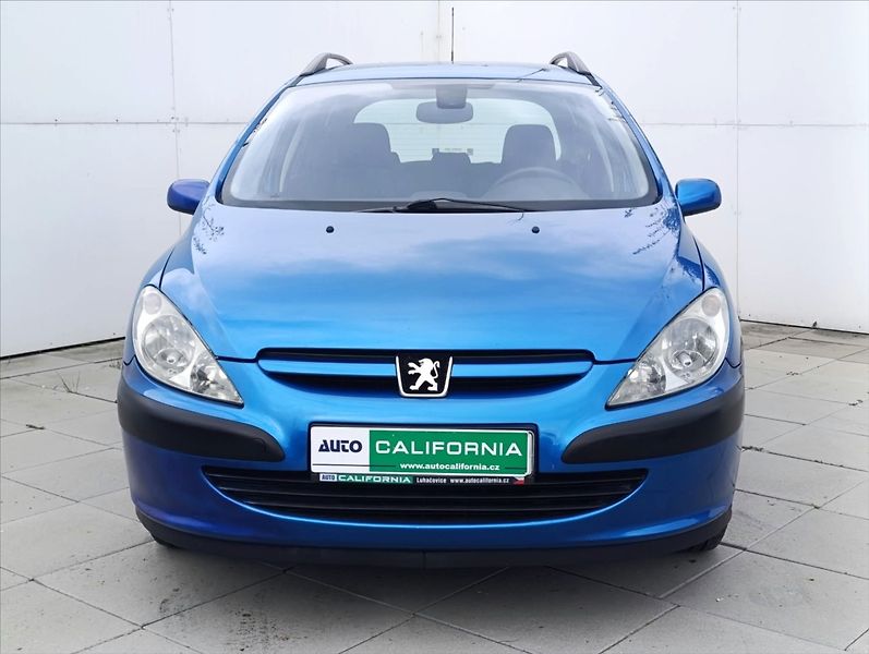 Peugeot 307 1,6 i Aut.klima Tažné zařízení - fotka 3 z 27