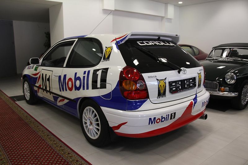 Toyota Corolla (1999) 1.3 4E-FE - fotka 2 z 8