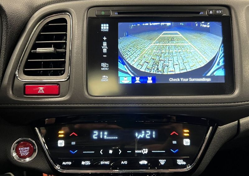 Honda HR-V 1.5 i-VTEC AT EXECUTIVE - fotka 7 z 17