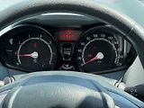 Ford Fiesta (2011) 1.25i 44kW - náhled 17