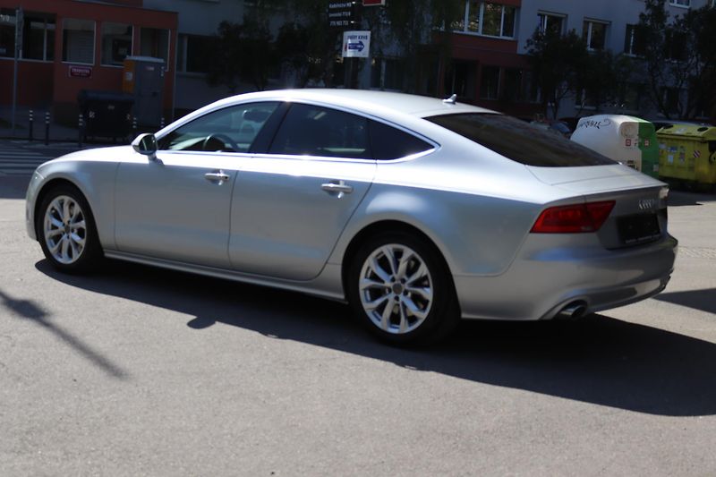 Audi A7 3.0TDI V6 QUATTRO 180kW DPH - fotka 14 z 50