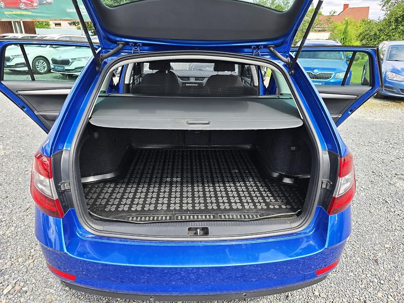 Škoda Octavia 2,0TSI 140KW DSG FULL LED NAVI - fotka 16 z 30