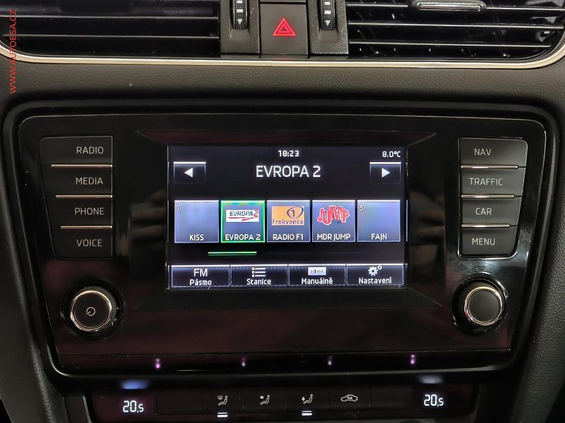 Škoda Octavia (2014) 1.6TDi 4x4, AC, tempo, park - fotka 14 z 17