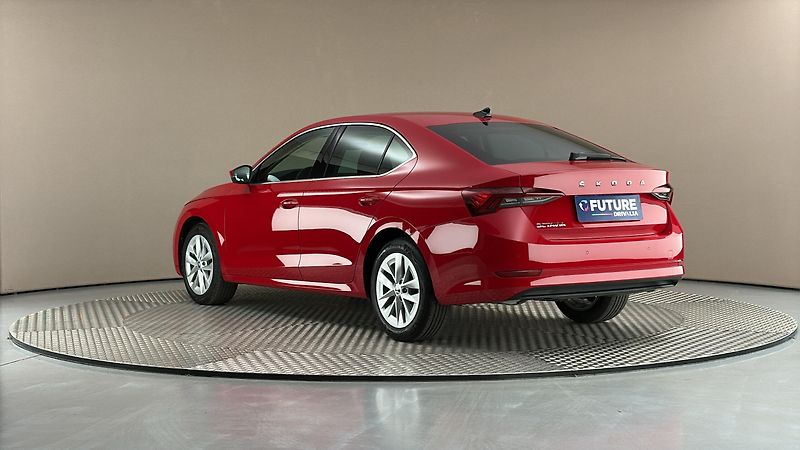 Škoda Octavia 1.5 TSI Style - fotka 2 z 26