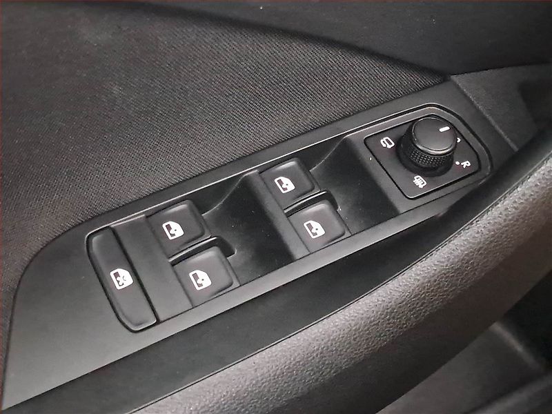 Škoda Kamiq (2020) 1.5 TSI - fotka 16 z 17