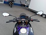 Aprilia Tuono V4 1100 Factory (2026) Shakedown Indigo (sleva 50.0 - náhled 13