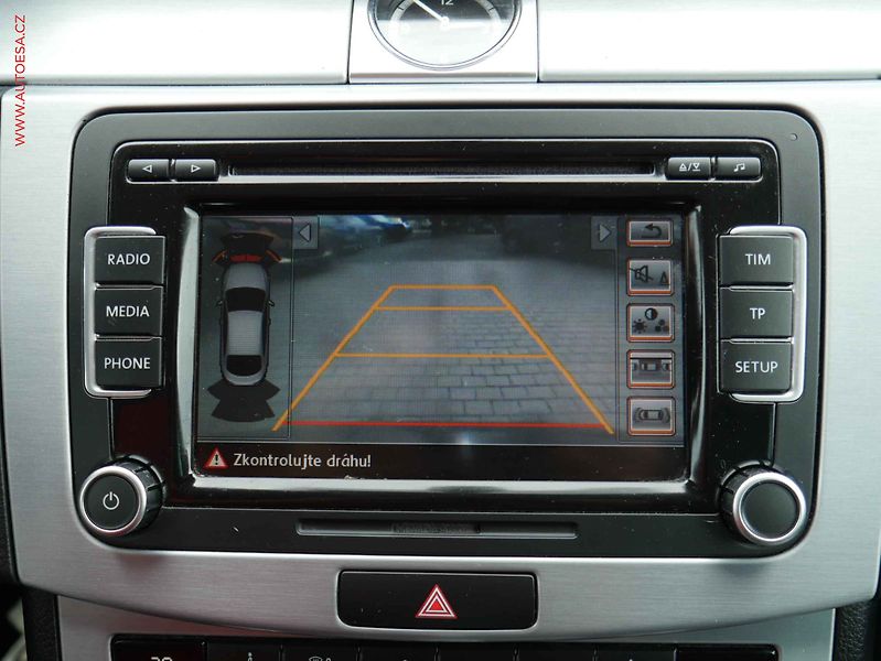 Volkswagen CC (2013) 2.0TDI, ČR, Sport, DSG, kůže - fotka 16 z 19