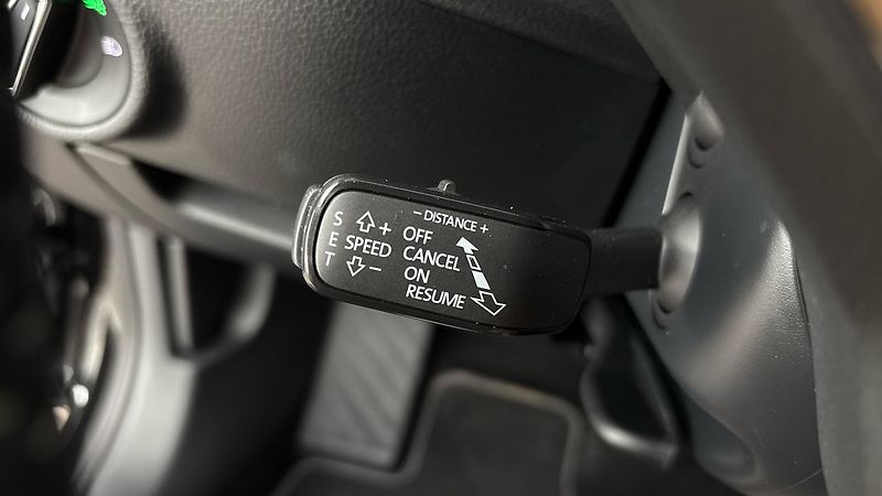 Škoda Superb 2.0 TDI DSG 4x4 Sportline Comb - fotka 14 z 28