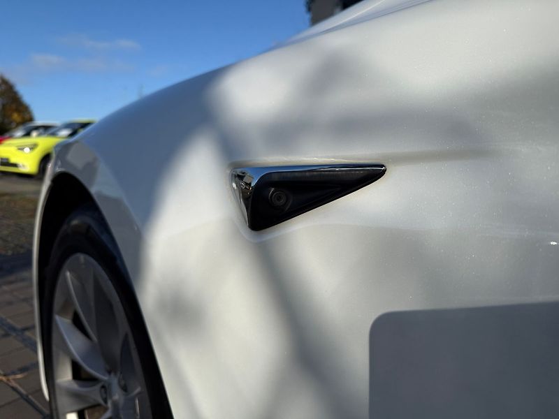 Tesla Model S Long Range Plus AWD EAP - fotka 6 z 37
