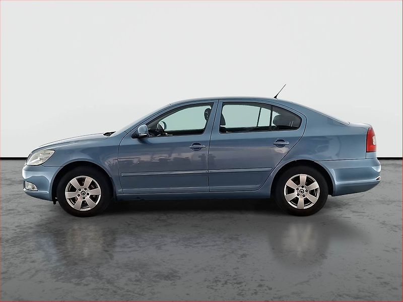 Škoda Octavia (2011) 1.6 TDI, Tempomat - fotka 3 z 13