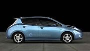 S délkou téměř 4,5 m a pětidveřovou karoserií byl LEAF prvním plnohodnotným osobním elektromobilem.