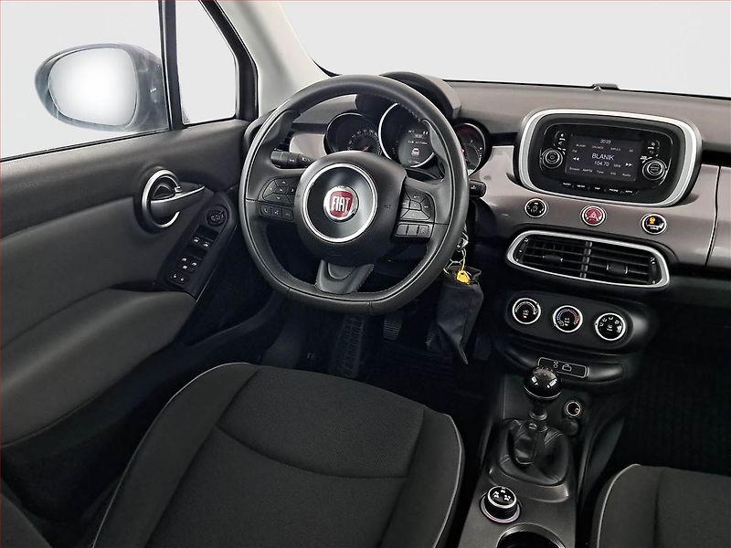 Fiat 500X (2016) 1.6 MultiJet, ČR,1.maj - fotka 7 z 17