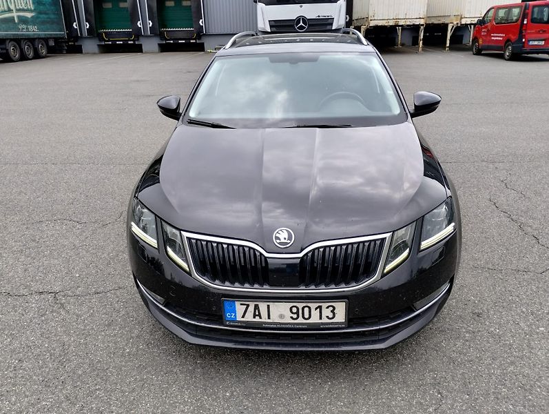 Škoda Octavia (2018) ojeté - fotka 6 z 6
