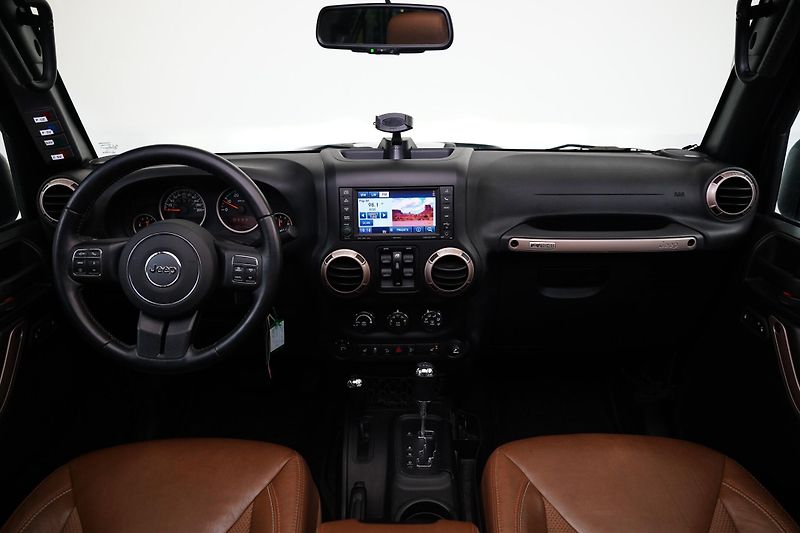 Jeep Wrangler - fotka 5 z 28