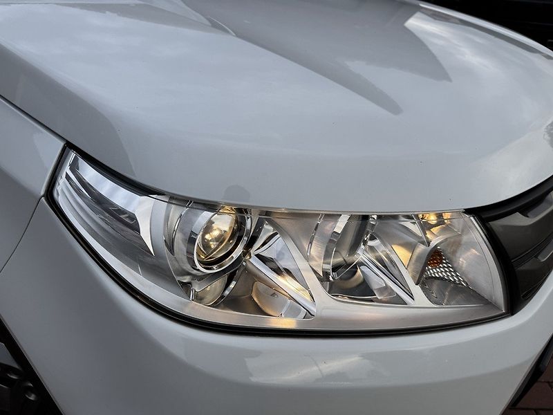 Suzuki Vitara (2017) 1.6iVVT Navi Digi Klima Kamera - fotka 38 z 50