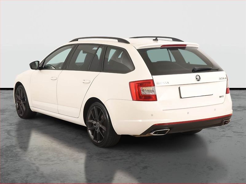 Škoda Octavia (2015) RS 2.0 TSI, Automat, Kůže - fotka 4 z 19
