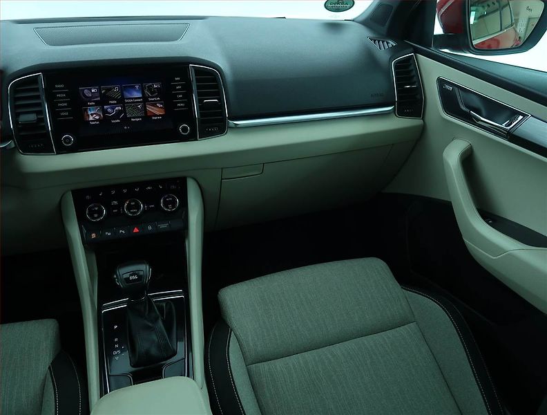 Škoda Karoq (2018) Style 1.5 TSI - fotka 8 z 20