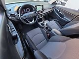 Hyundai i30 1.6CRDi COMFORT LED KAMERA NAV - náhled 9